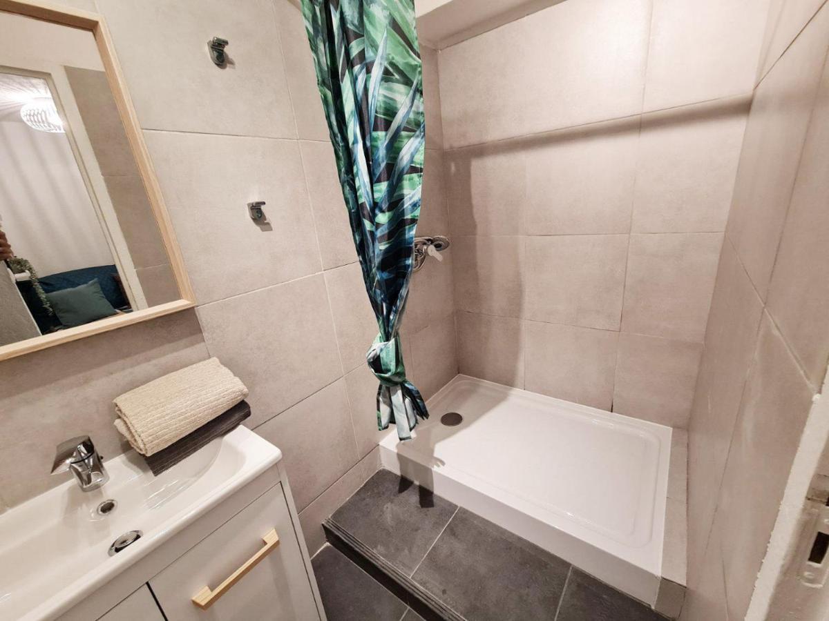 Gregbnb - T2 Design 34M2 - Toulon Est - Wifi Fibre - N9 Exteriör bild